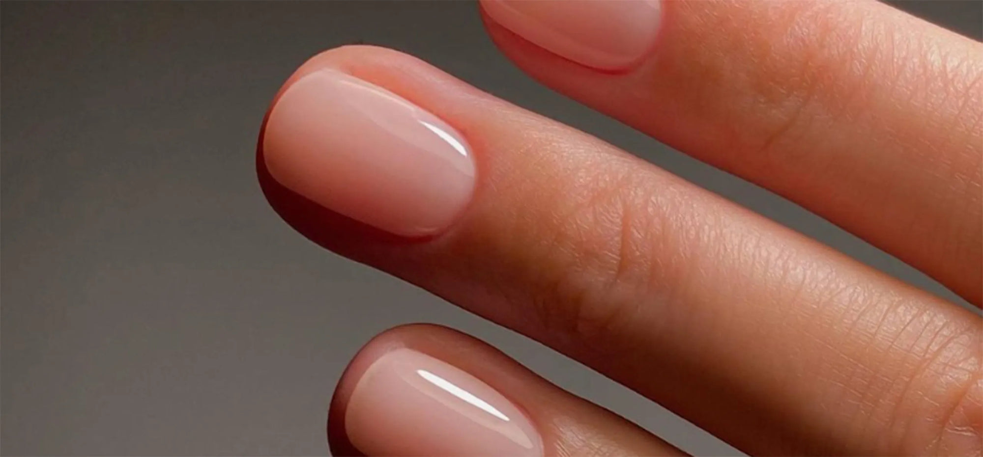 Fast Dry vs Regular Top Coat: Which One Should You Use?