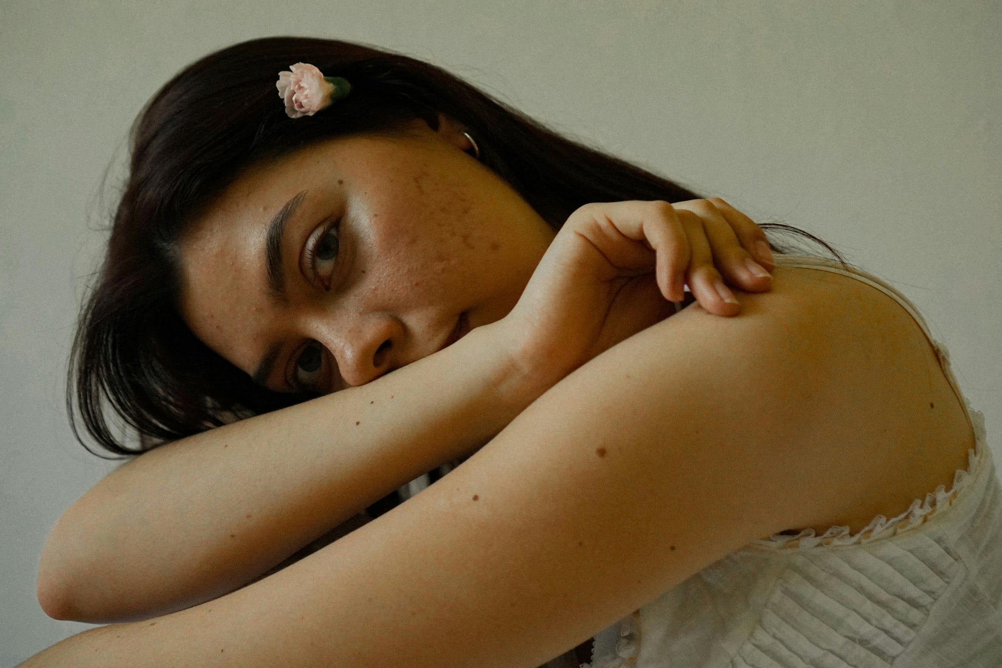 How to Get Rid of Oily Skin Without Drying It Out