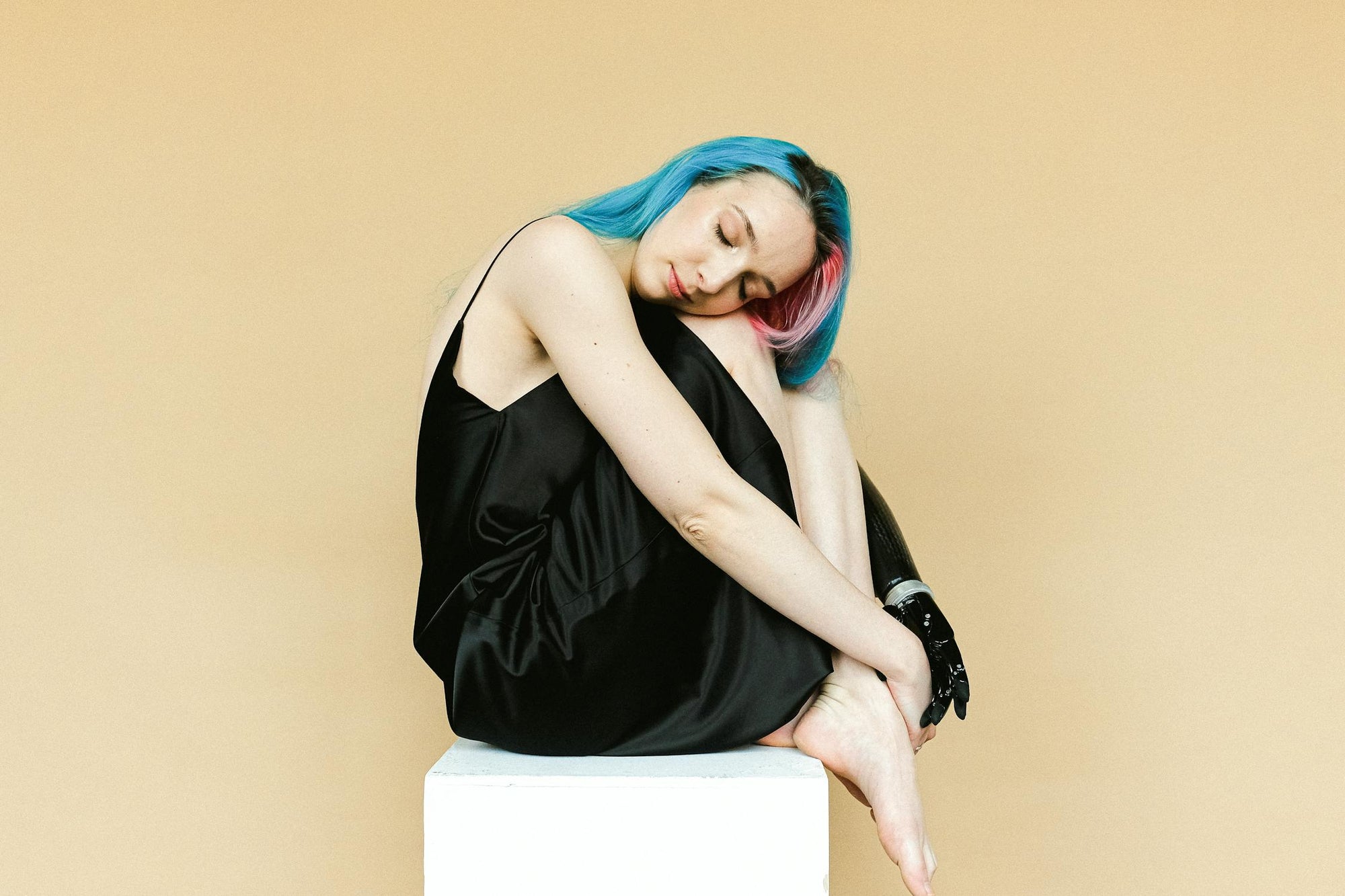 How to Care for Colored Hair to Avoid Fading and Enhance Shine